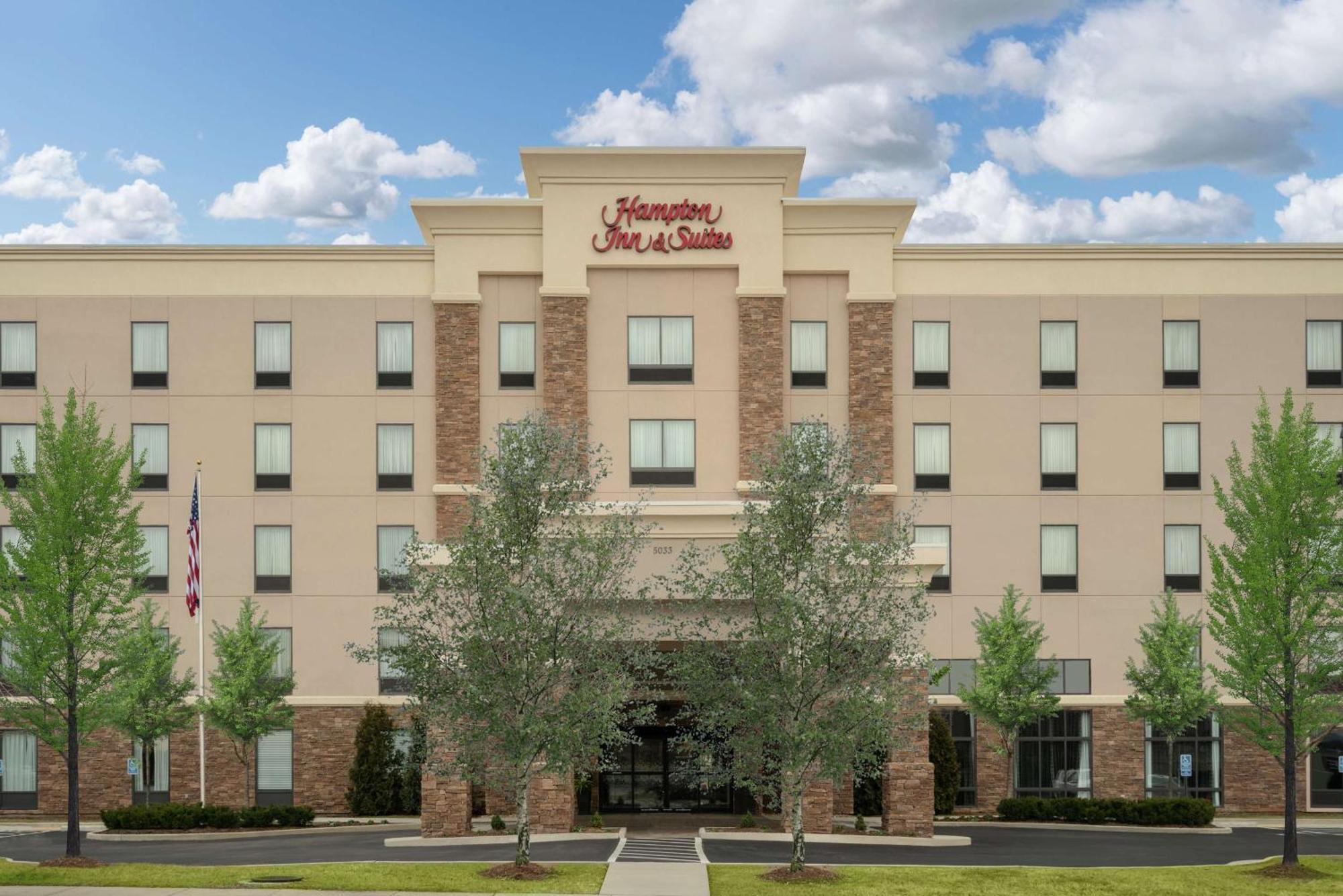 Hampton Inn And Suites Roanoke Airport/Valley View Mall Exterior foto
